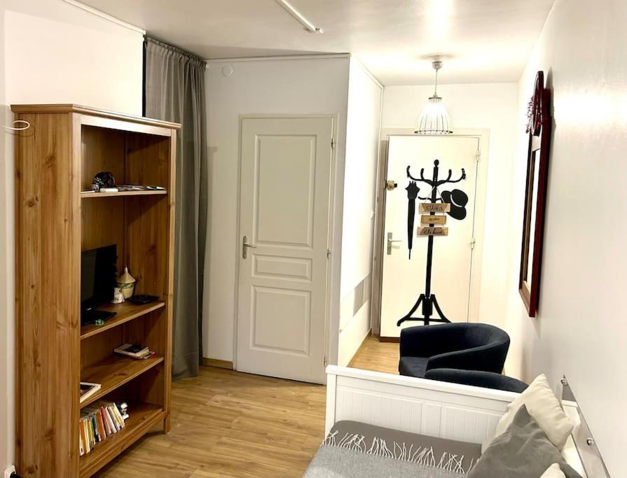 Location Studio, Lyon-La Mulatiere Exterior photo